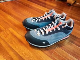 Zapatillas aproximación Decathlon de segunda mano por 18 EUR en Ourense en  WALLAPOP
