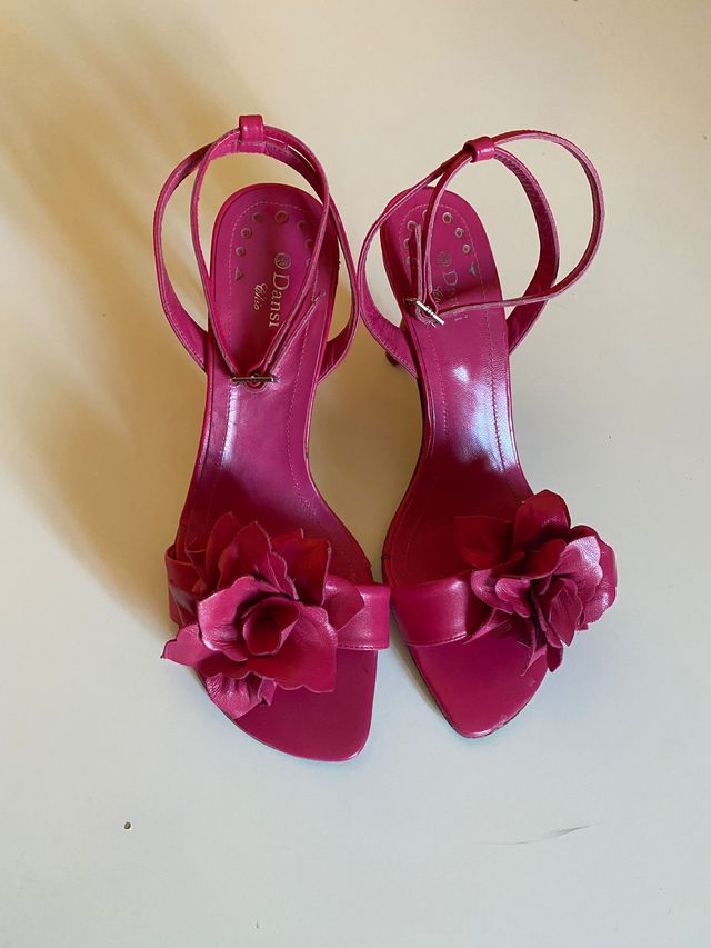 Bonito calcanhar de couro fúcsia
