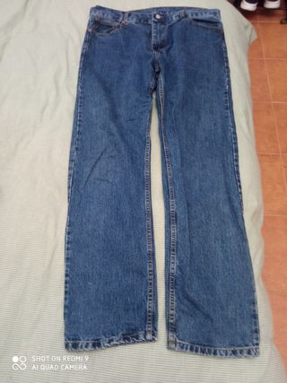 Levis 501 talla 48 de segunda mano por 40 EUR en Utrera en WALLAPOP