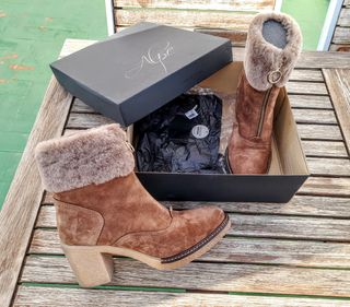 Botines de piel y pelo Alpe. Talla 41. de segunda mano por 45 EUR en  Saladar en WALLAPOP
