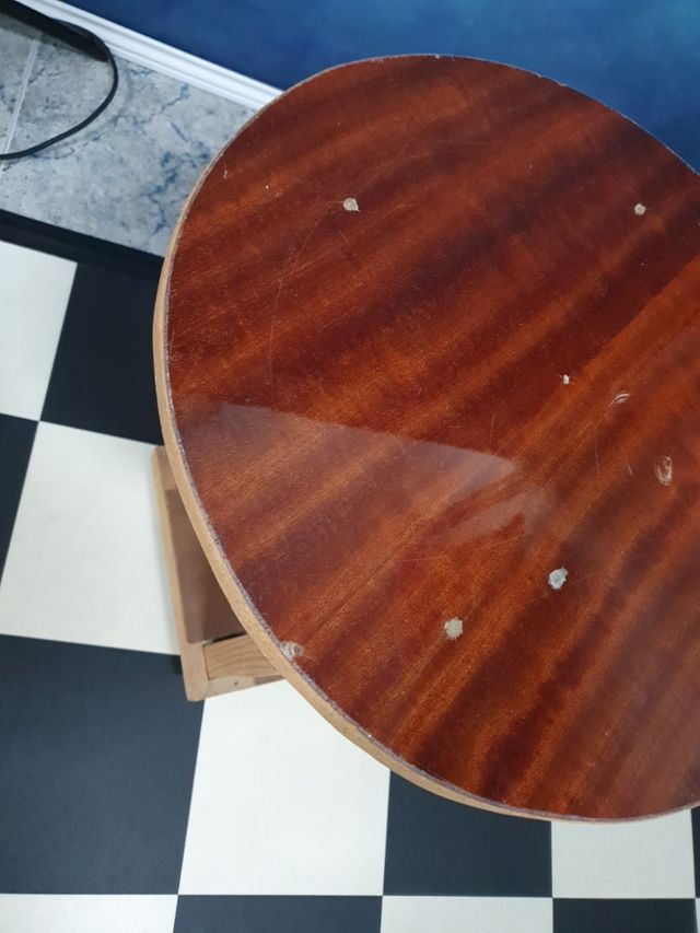 Tavolino da caffè Camilla in legno