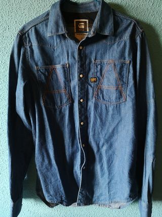 Camisa vaquera G-STAR de segunda mano por 25 EUR en Valverde del Fresno en  WALLAPOP