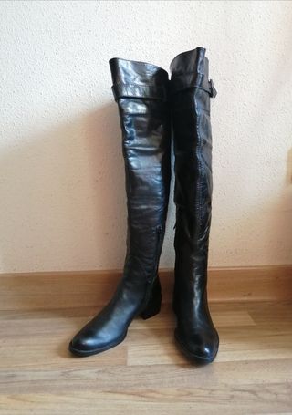 Botas piel italianas,Hoy 33€ de segunda mano por 33 EUR en Valencia en  WALLAPOP