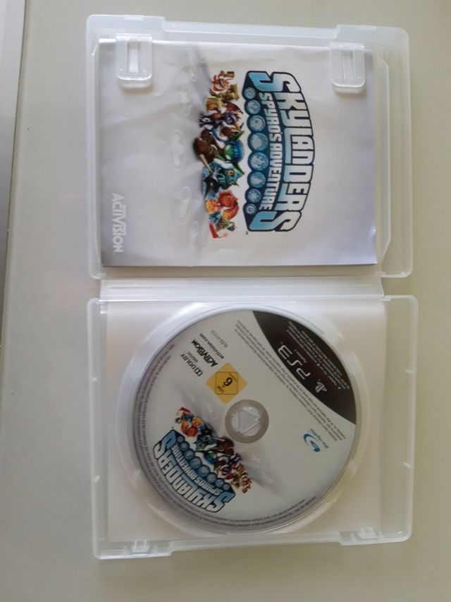 Skylanders spyros adventures