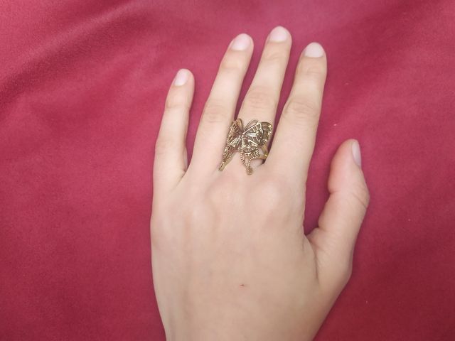 Anillo mariposa