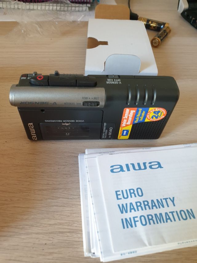 GRABADORA AIWA TP-M140