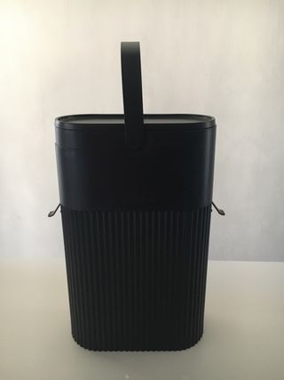 Contenedor reciclaje cápsulas Nespresso de segunda mano por 15 EUR en  Barcelona en WALLAPOP