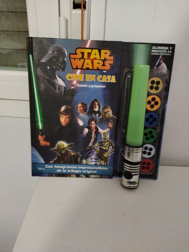 Stars Wars Cine en casa .Cuento y proyector
