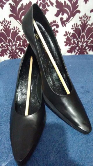 Zapatos M: FARRUTX nueva 40\\'5 preguntar precio de segunda mano por 1 EUR  en Madrid en WALLAPOP