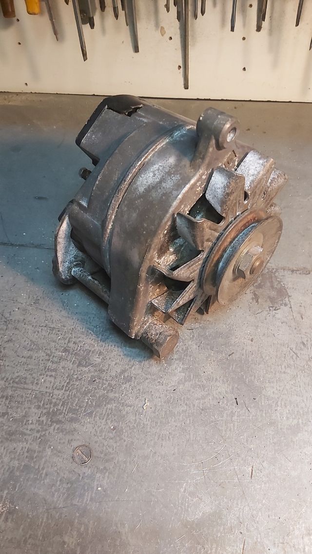 Alternador para Peugeot j5 2500 td