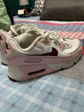 Nike air max talla 32 de segunda mano por 20 EUR en Alcalá de Henares en  WALLAPOP