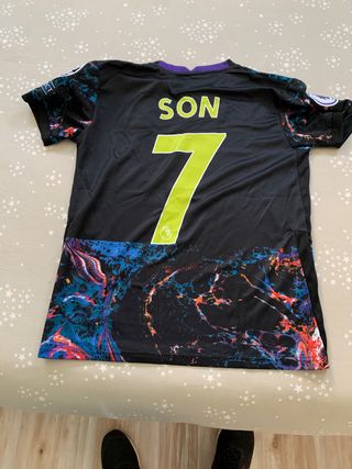 Segunda equipación Tottenham 2021-2022 de segunda mano por 35 EUR en Madrid  en WALLAPOP