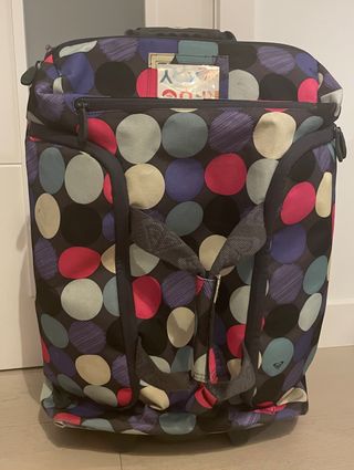 Maleta de viaje Roxy de segunda mano por 68 EUR en Madrid en WALLAPOP