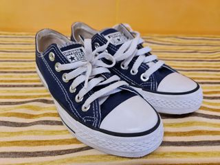 Zapatillas CONVERSE talla 35 de segunda mano por 20 EUR en Móstoles en  WALLAPOP