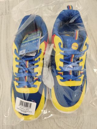 Zapatillas Lidl de segunda mano por 30 EUR en Collado Villalba en WALLAPOP