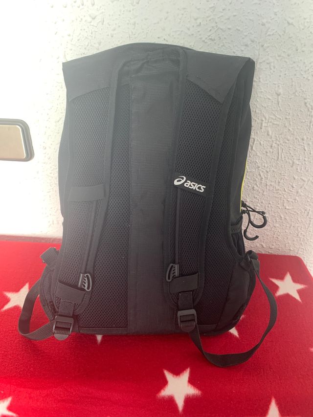 Mochila Asics