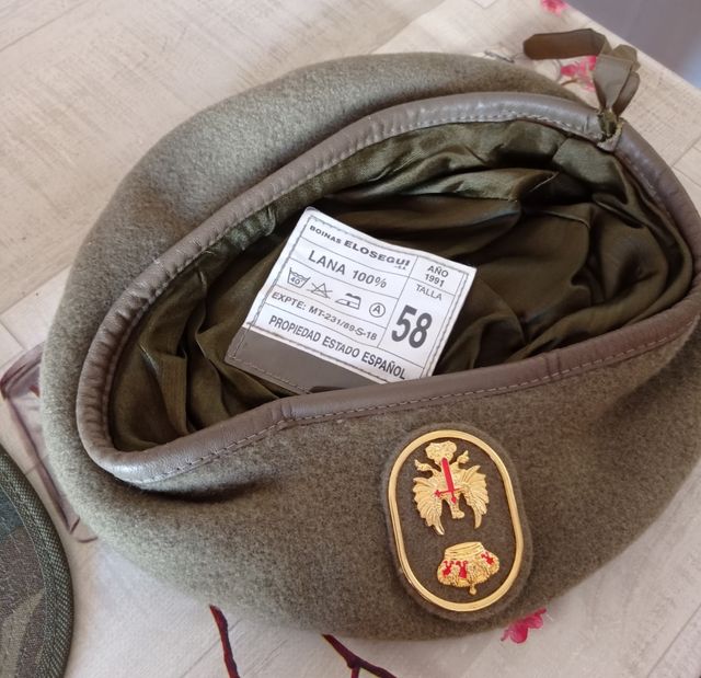 Gorras militares año 1999