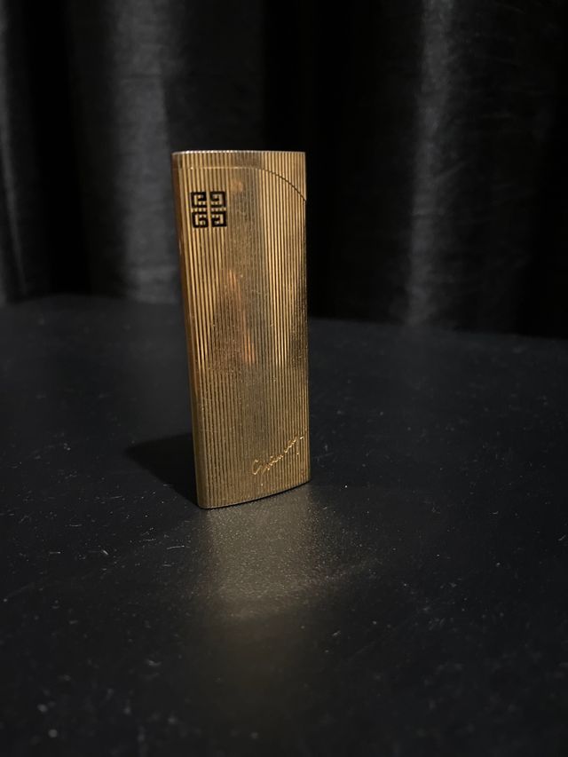 Givenchy Vintage Ligther