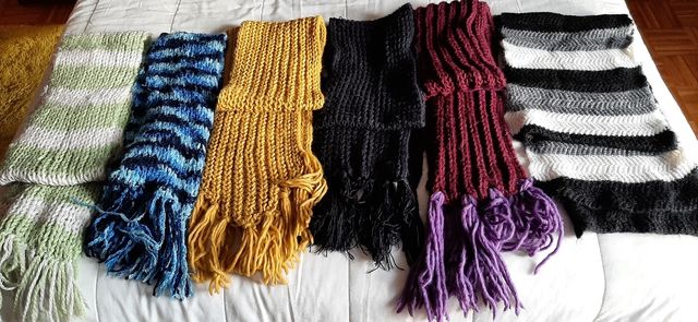 lote de bufandas de lana