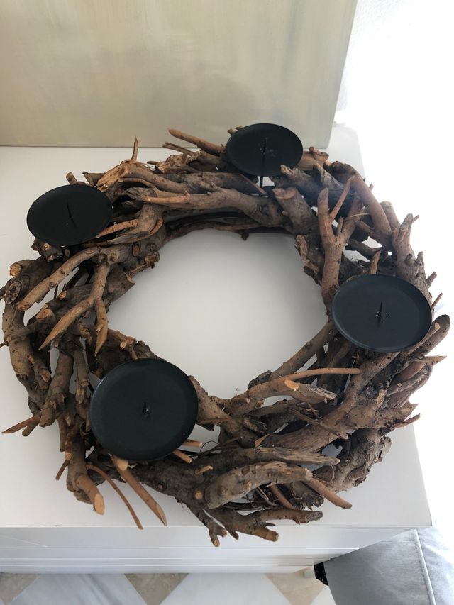 Decoracion. Corona madera