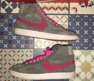 Nike Blazer Mid\\'77 gris 39 de segunda mano por 28 EUR en Vila-Seca en  WALLAPOP