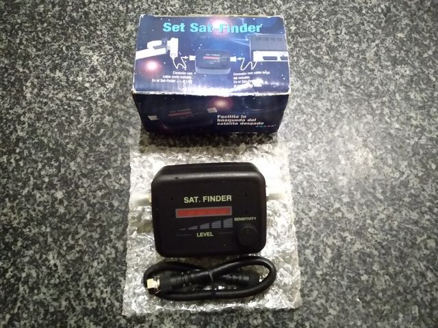 Buscador de satélite analógico