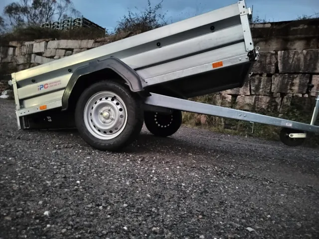 remolque basculante 205*122 interiores