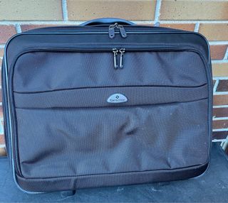 Maletín samsonite piloto negra de segunda mano por 50 EUR en Boadilla del  Monte en WALLAPOP