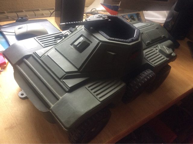 Tanqueta geyper man , en muy buenas condiciones 