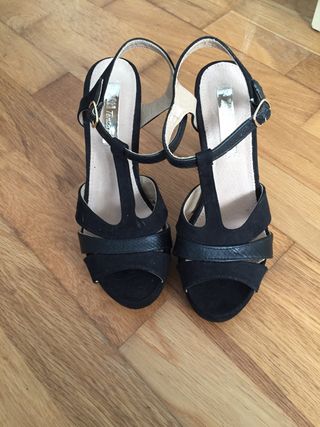 Sandalias xti tentations de segunda mano por 20 EUR en Santander en WALLAPOP