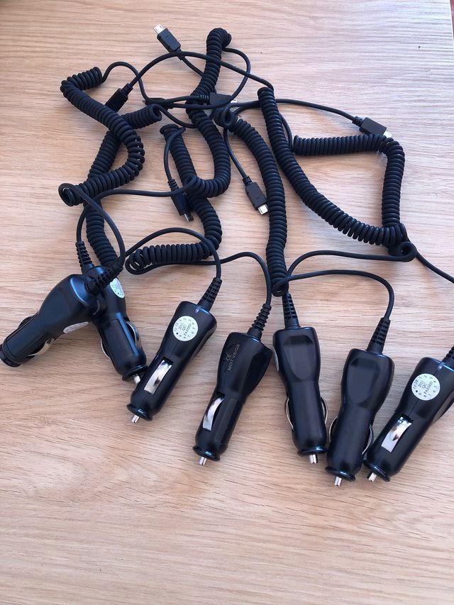 Cargador coche movil universal nuevo x7