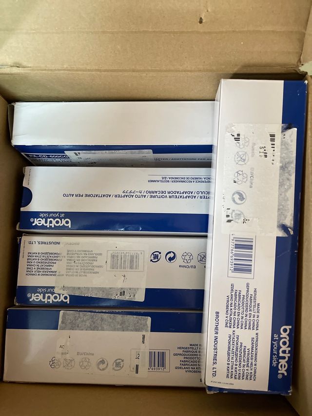 Adaptador CA PARA VEHÍCULO BBROTHER PA-CD-600CG