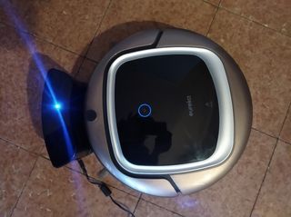 Robot aspirador EUREKA de segunda mano por 20 EUR en Igualada en WALLAPOP