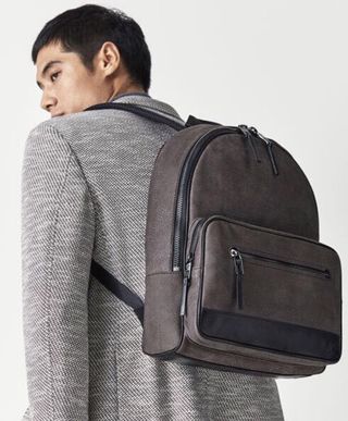 Mochila de piel Massimo Dutti de segunda mano por 25 EUR en Valencia en  WALLAPOP