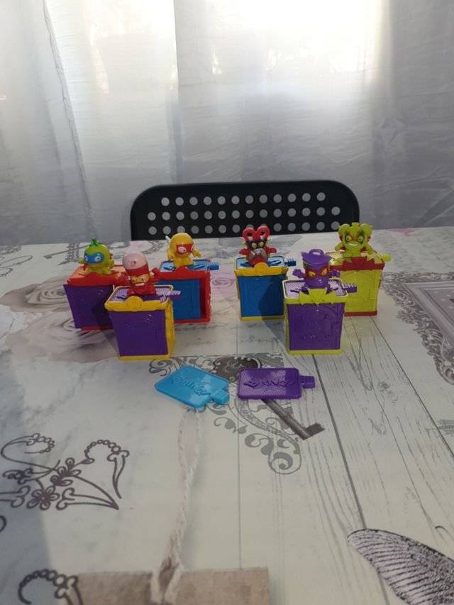 casitas de supers zings