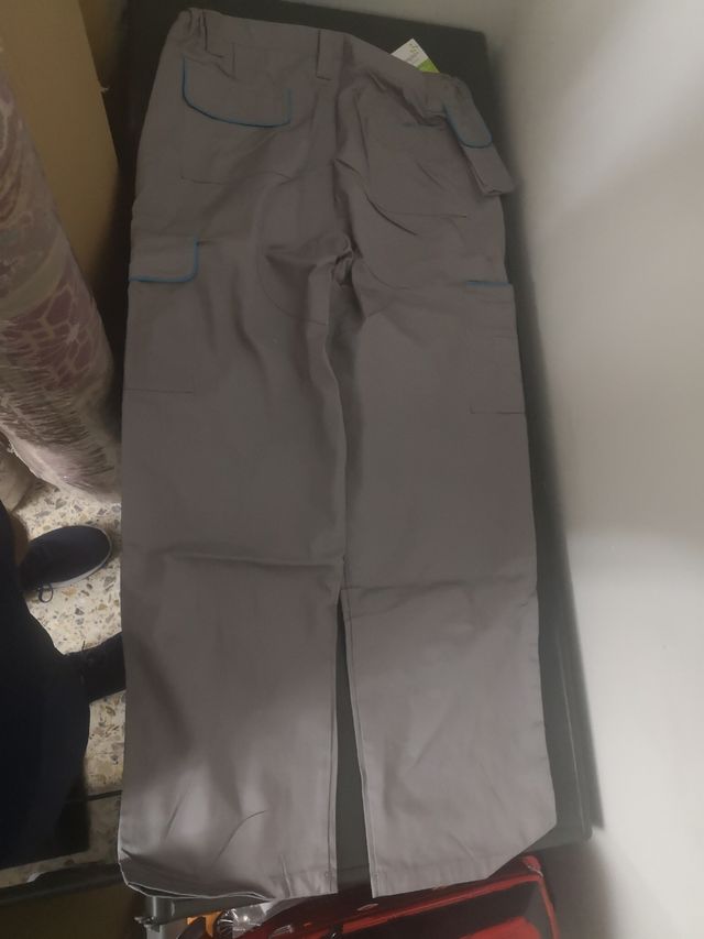 Pantalón de trabajo