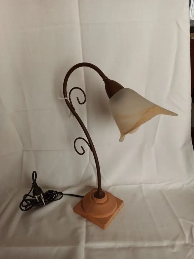 Lámpara de sobremesa