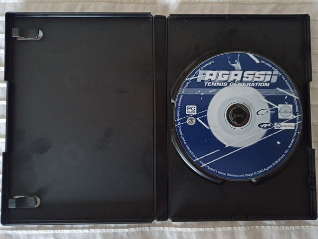 Colín McRae 4 y André Agassi tenis para PC