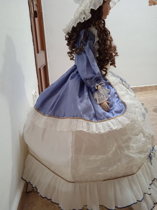Muñeca de porcelana 80 cm