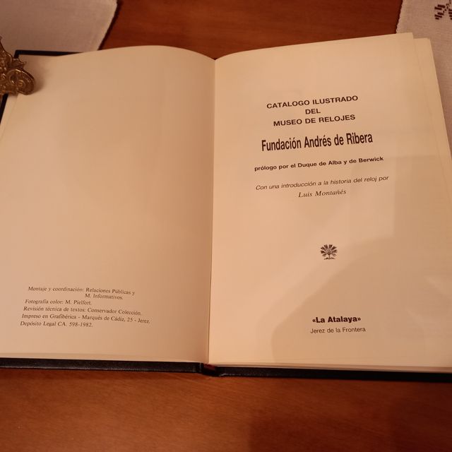 CATALOGO ILUSTRADO MUSEO RELOJES