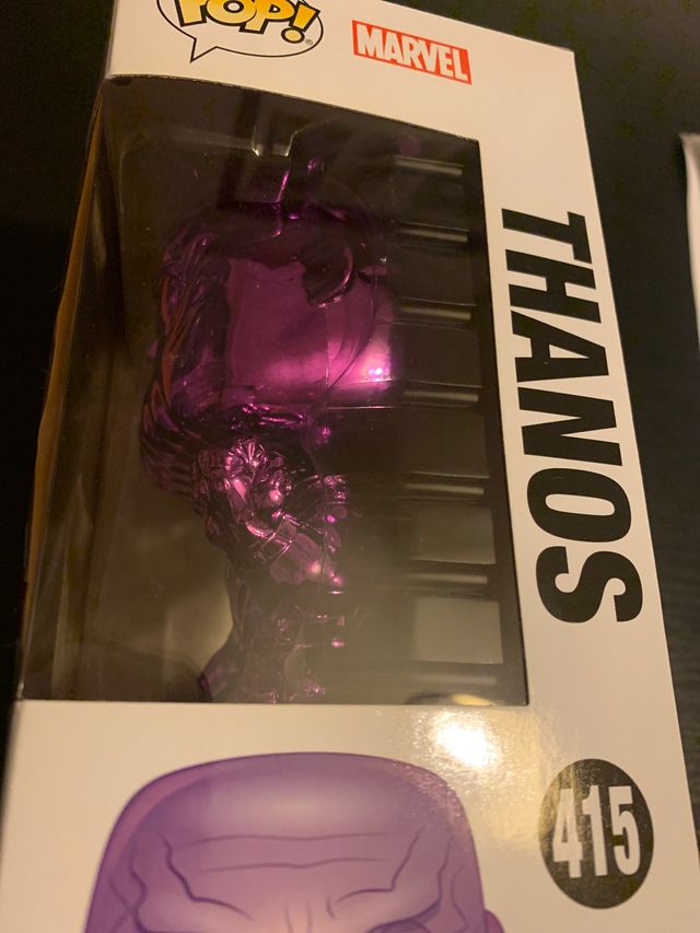 Funko thanos morado