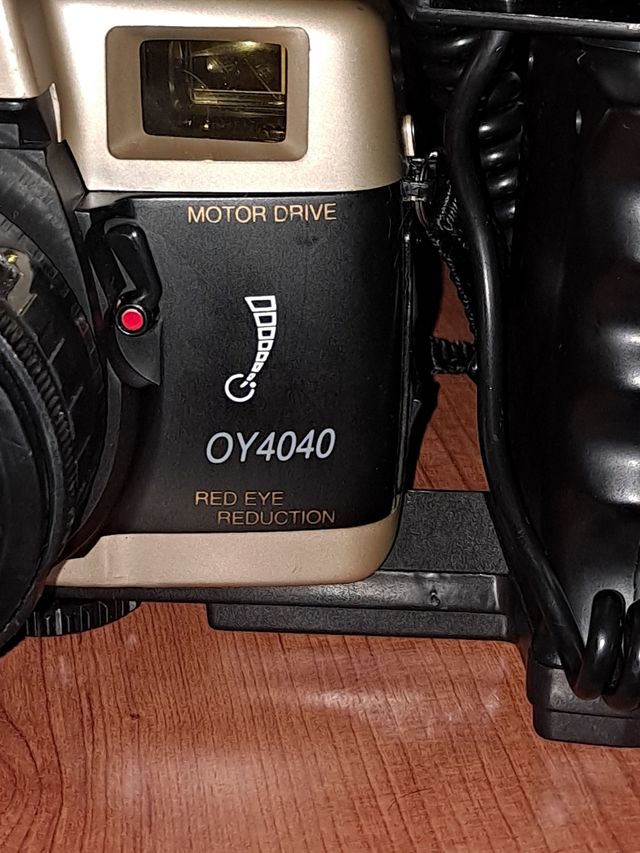 Cámara fotos antigua, de carrete.