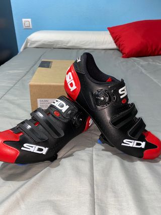 Zapatillas Ciclismo de segunda mano por 100 EUR en La Iruela en WALLAPOP