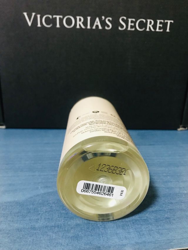 Extra apple Victoria's Secret