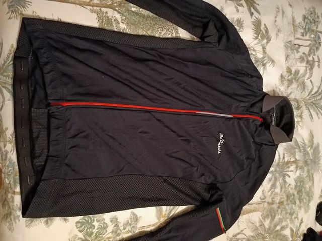 CHAQUETA PARA PRIMAVERA COMO NUEVA POCO USADA 