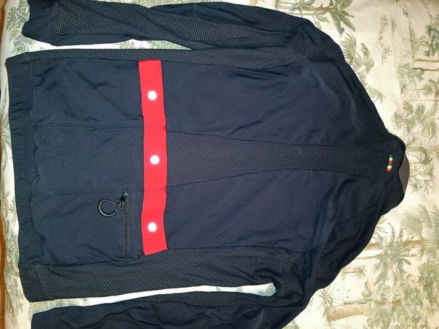 CHAQUETA PARA PRIMAVERA COMO NUEVA POCO USADA 