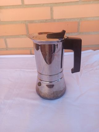 CAFETERA ITALIANA ACERO INOXIDABLE IBILI 10 TAZAS 12,00 € Segunda Mano  Gijón E51091-0
