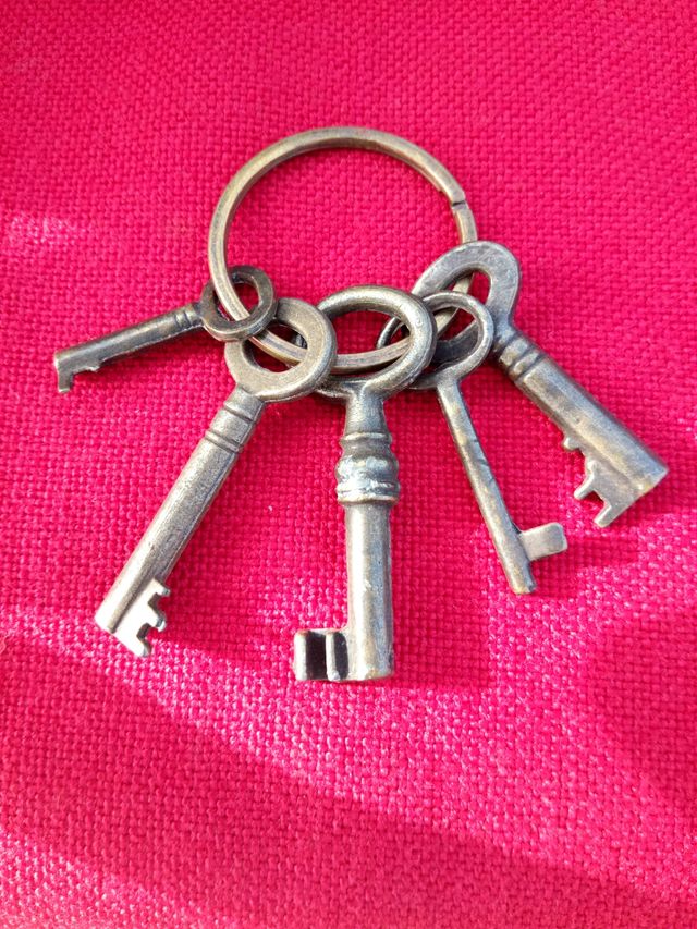 LLAVES ANTIGUAS