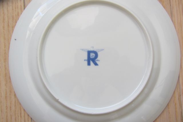 Plato porcelana fina QN. Vintage