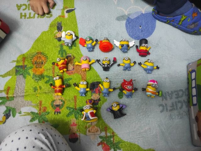 17 Minions perfecto estado